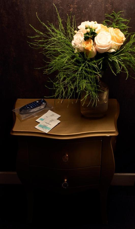 Hotel - Motel Flower Gropello Cairoli Eksteriør billede