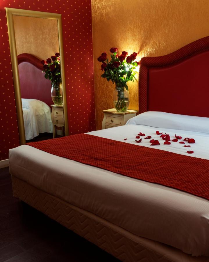 Hotel - Motel Flower Gropello Cairoli Eksteriør billede